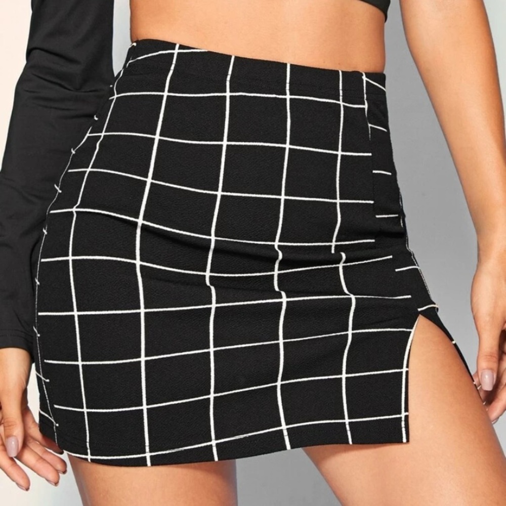 Black grid skirt